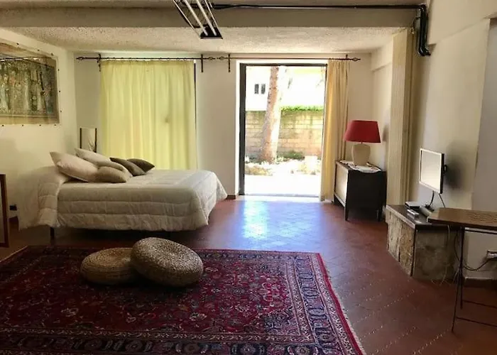 Loft Con Giardino In Zona Appia Antica Rom